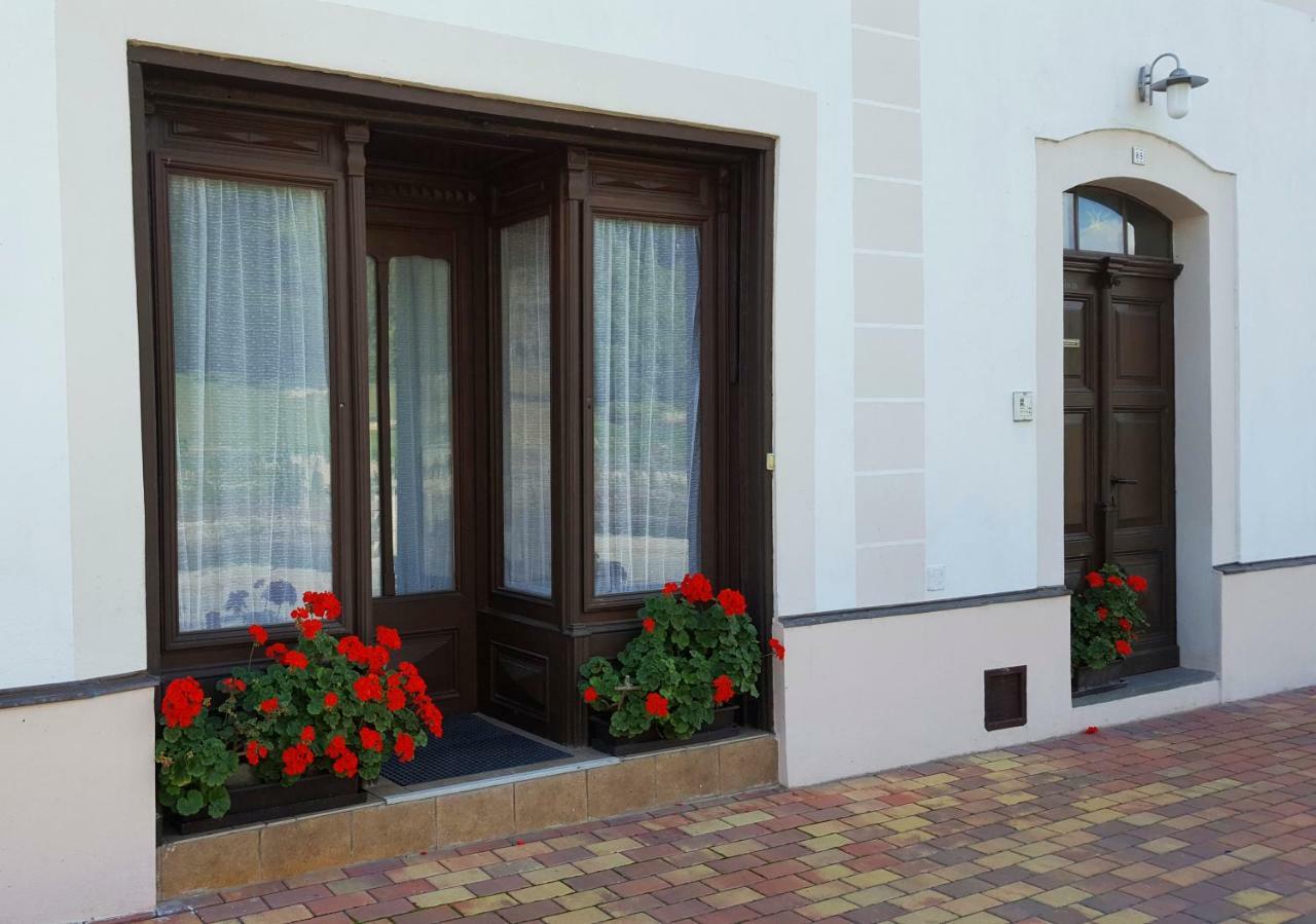 Apartman Nove Hrady Экстерьер фото